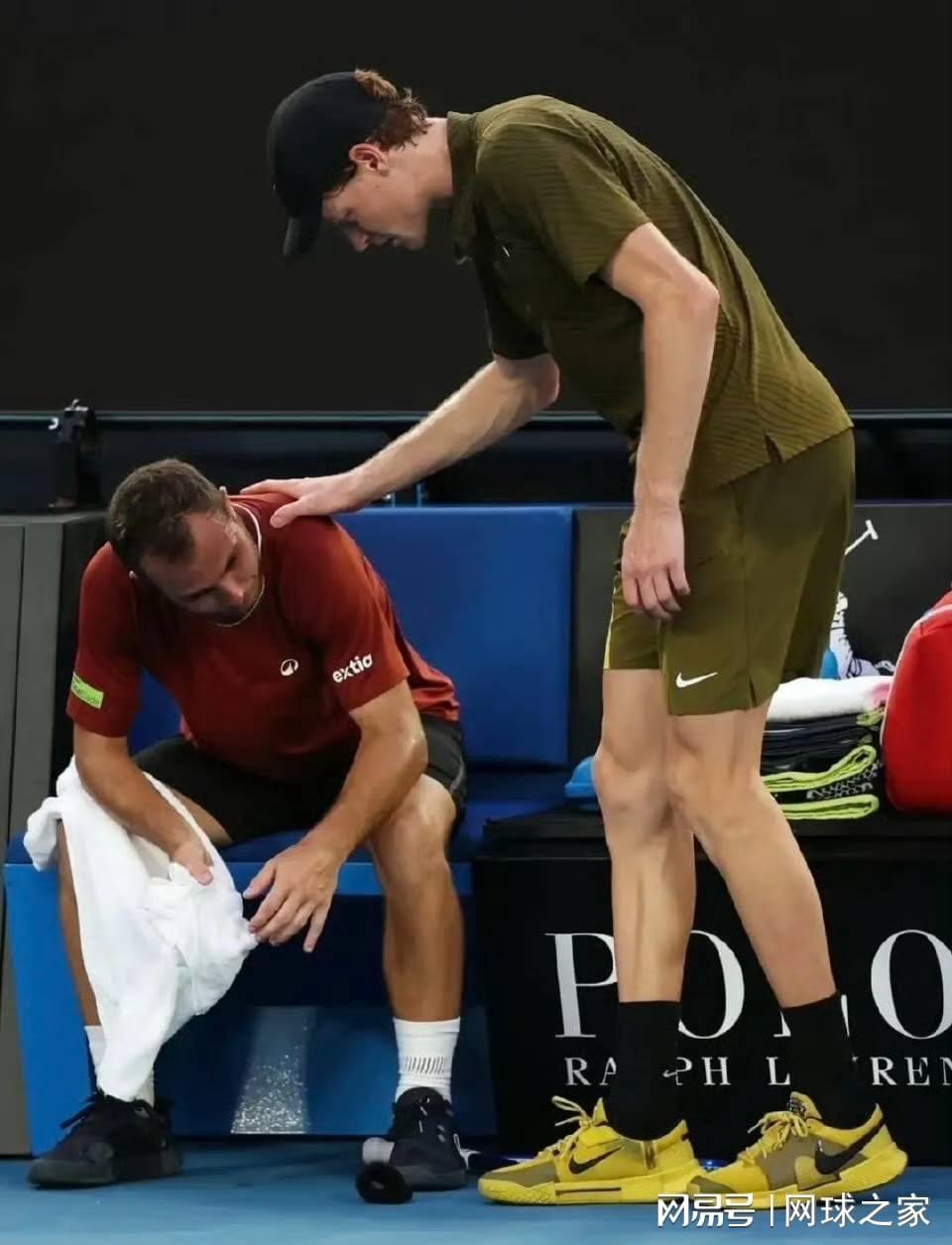 百家乐-辛纳分享美网输球后一关键改变，大坂战袍遭吐槽cos新白娘子传奇